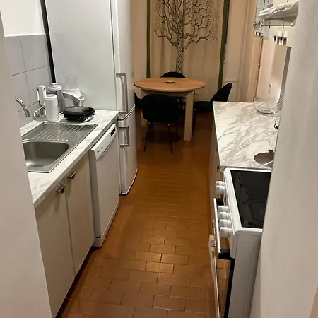 1944 Free Parking Apartment Belgrad