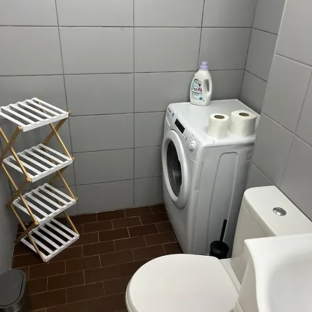 Apartment 1944 Free Parking